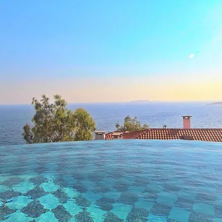 Peninsula Villa Kas